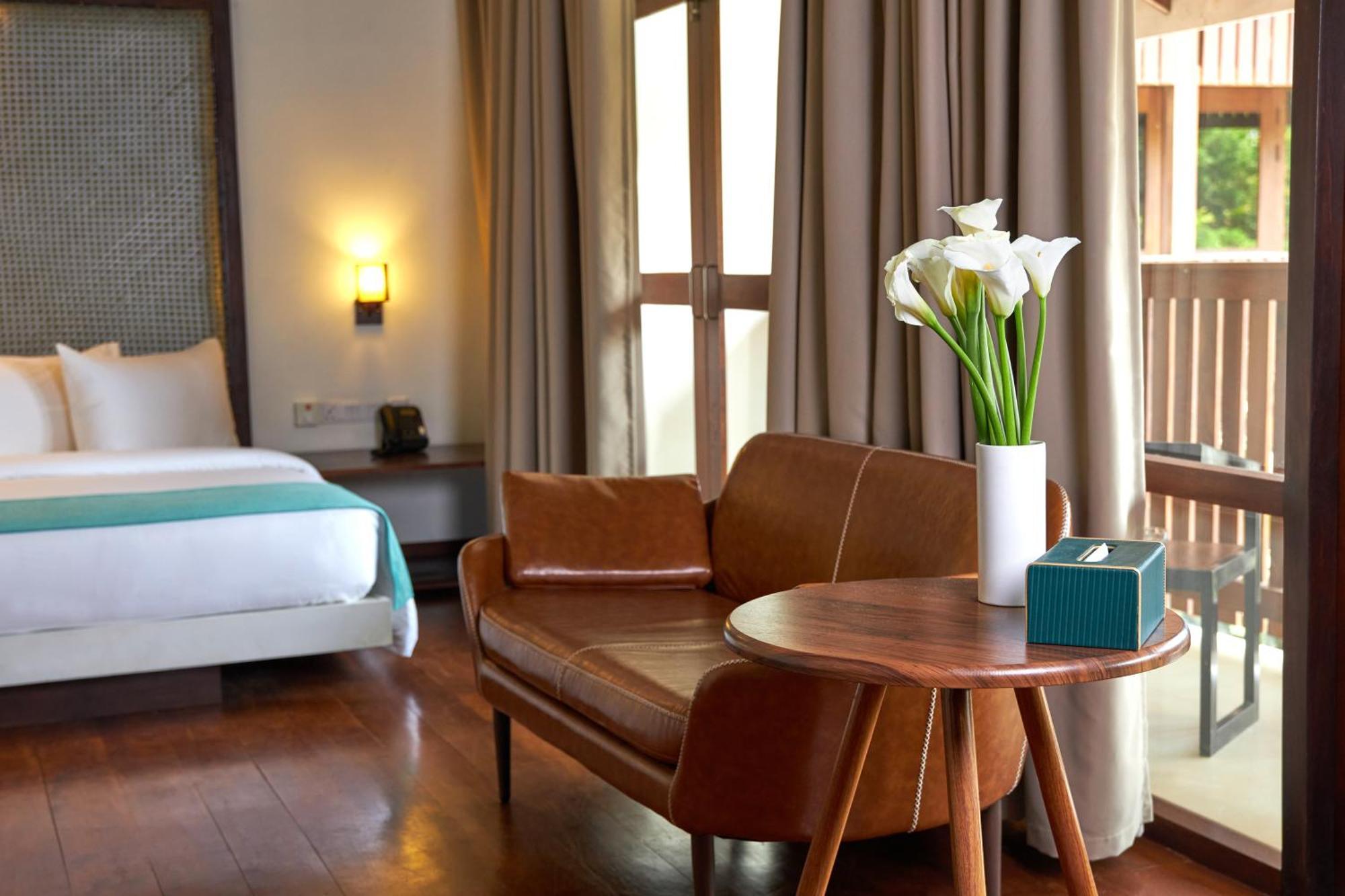 Seahorse Hotel & Spa Негомбо Экстерьер фото