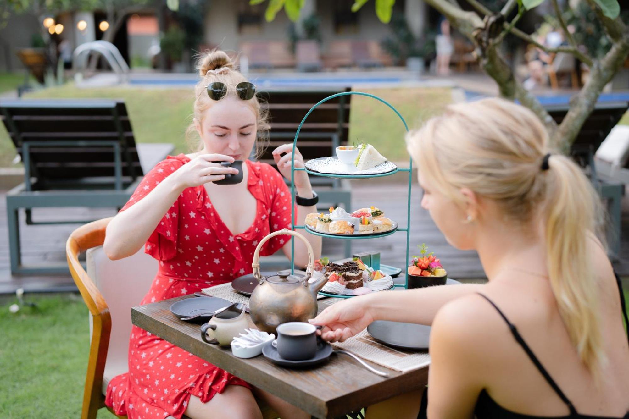 Seahorse Hotel & Spa Негомбо Экстерьер фото